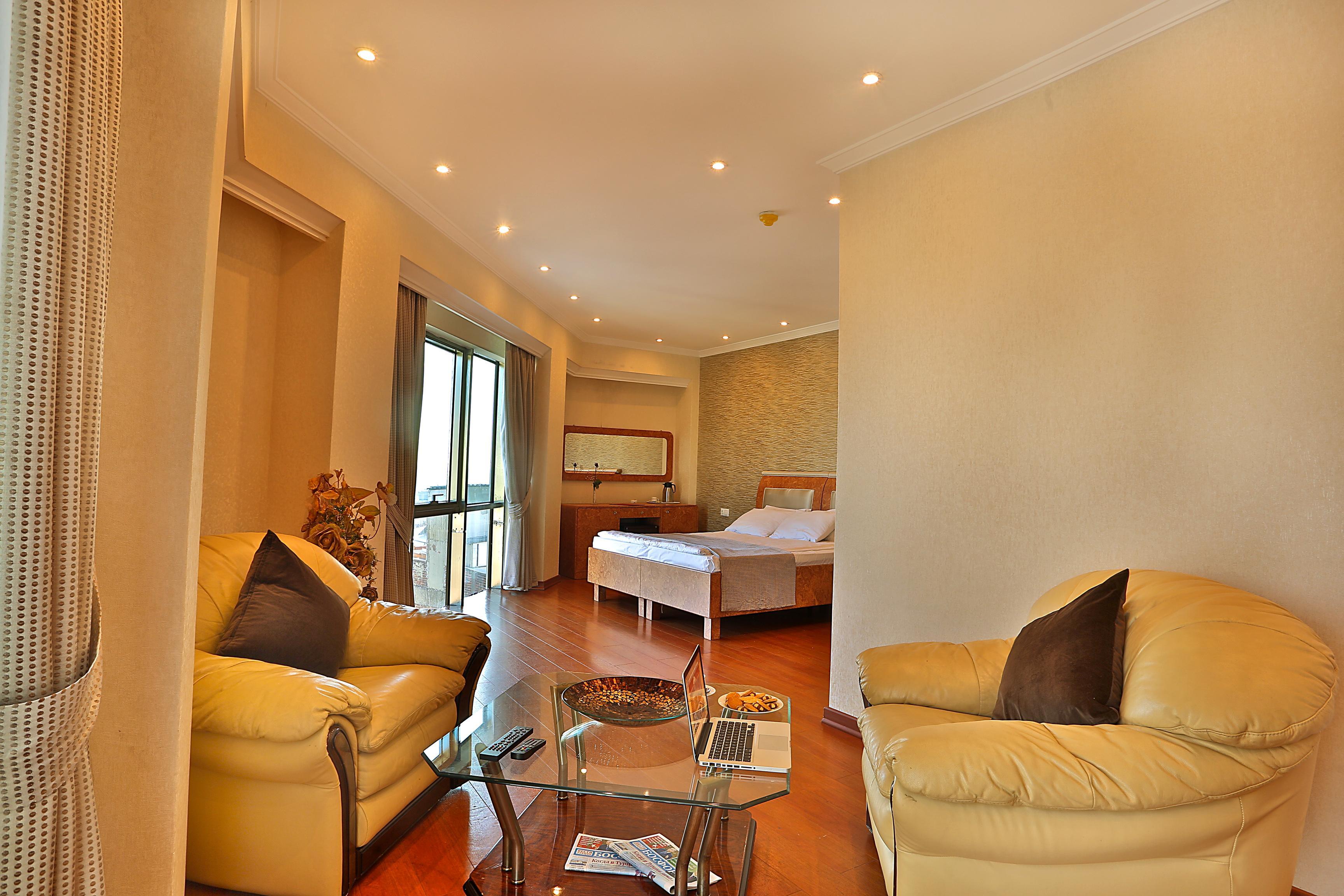 Grand Madrid Hotel Istanbul Bagian luar foto
