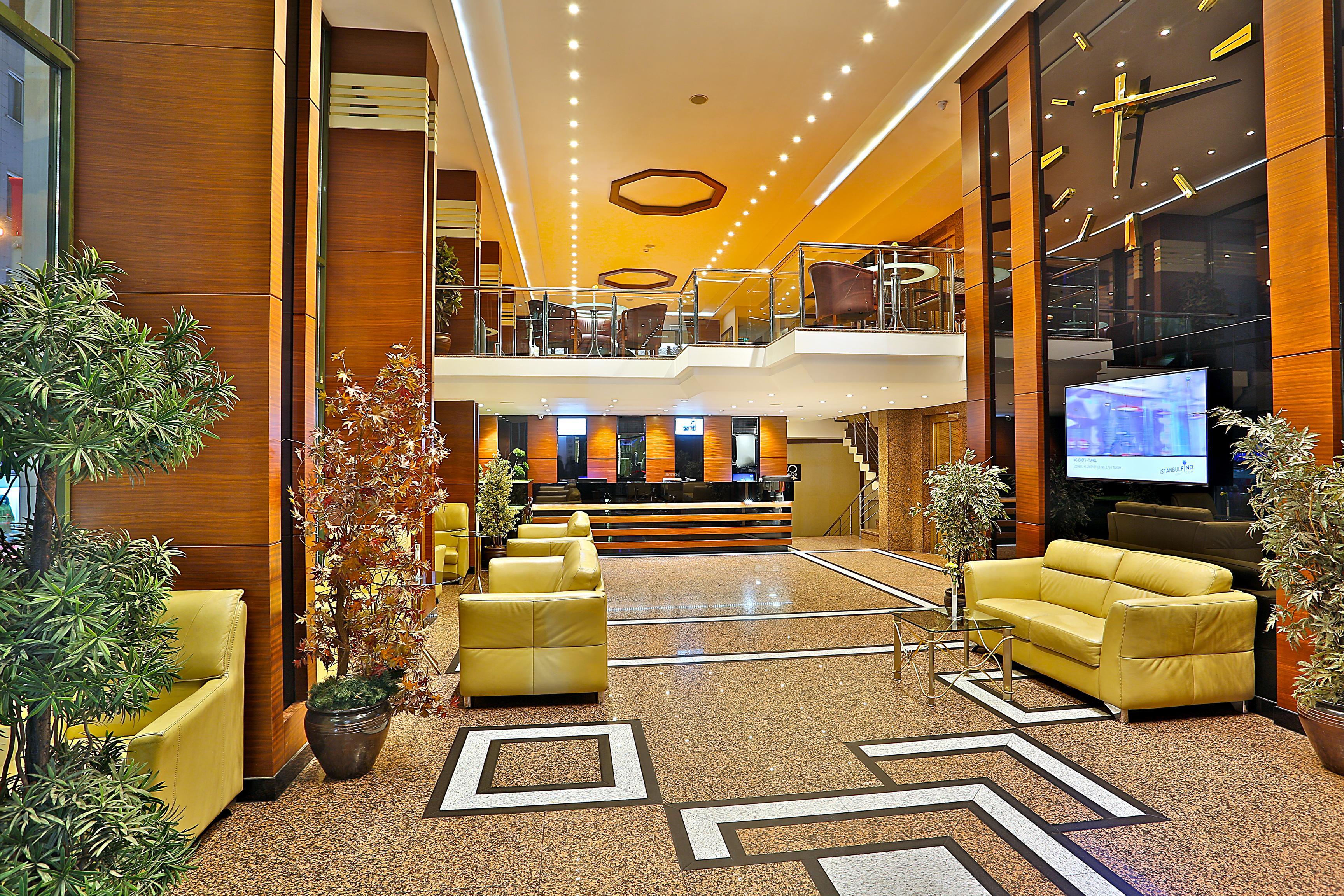 Grand Madrid Hotel Istanbul Bagian luar foto