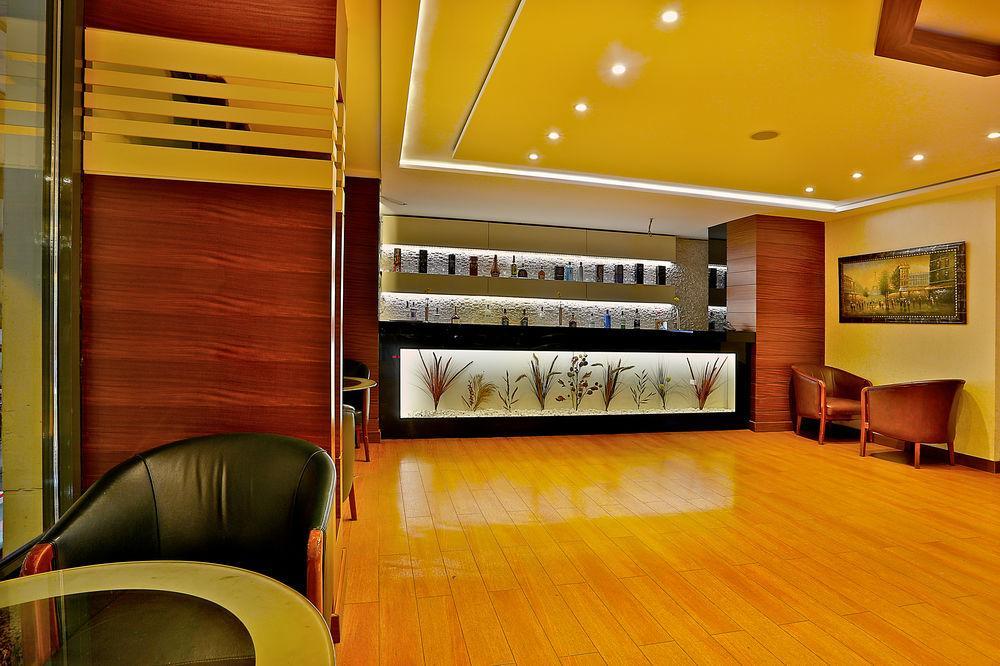 Grand Madrid Hotel Istanbul Bagian luar foto